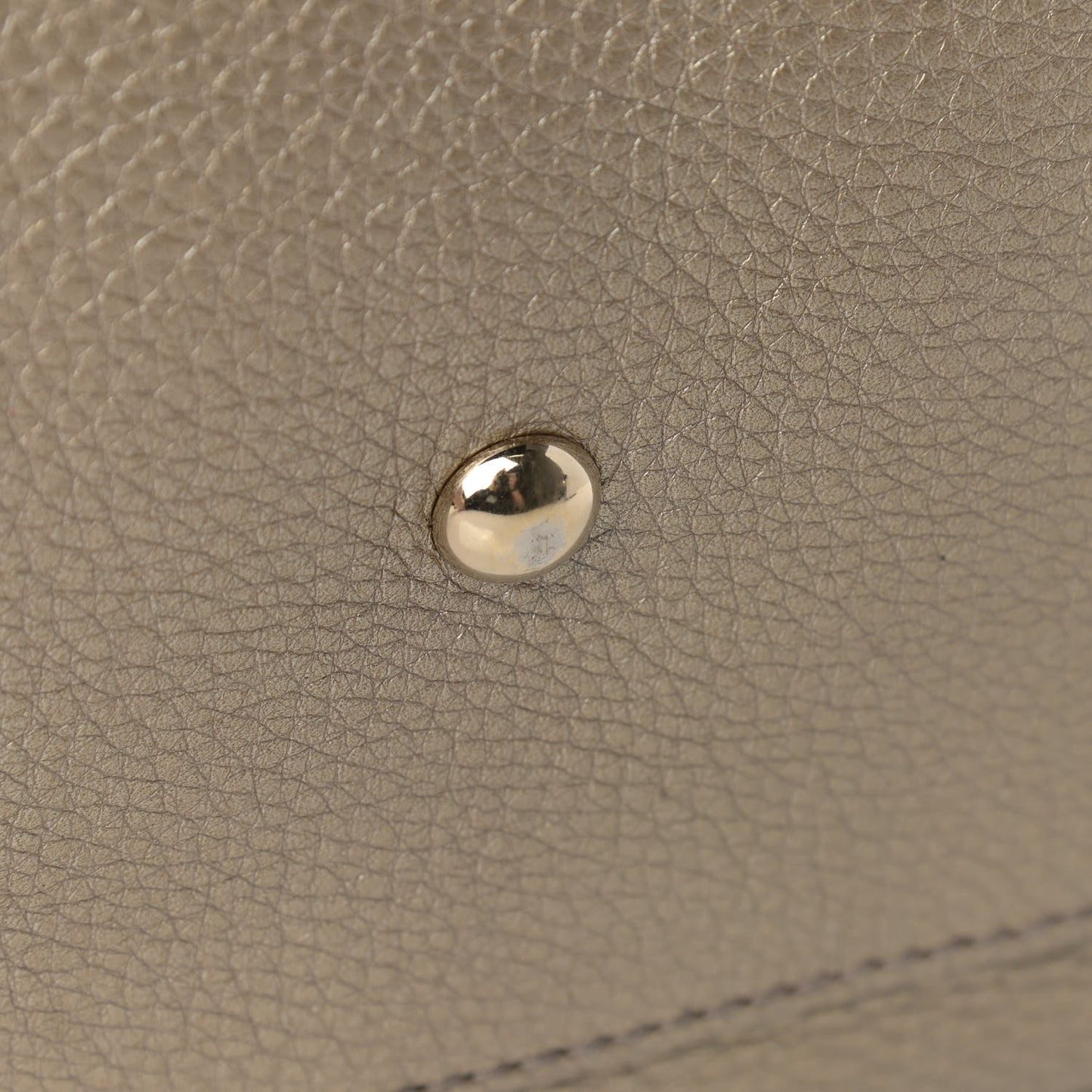 Metallic Pebbled Calfskin Large Soho Chain Shoulder Bag Golden Beige