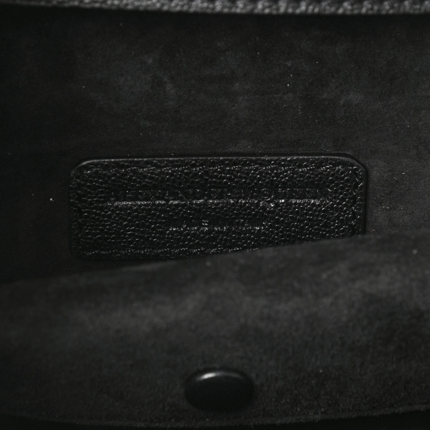Alexander McQueen Grained Calfskin Large Insignia Flap Black 7 of 10
