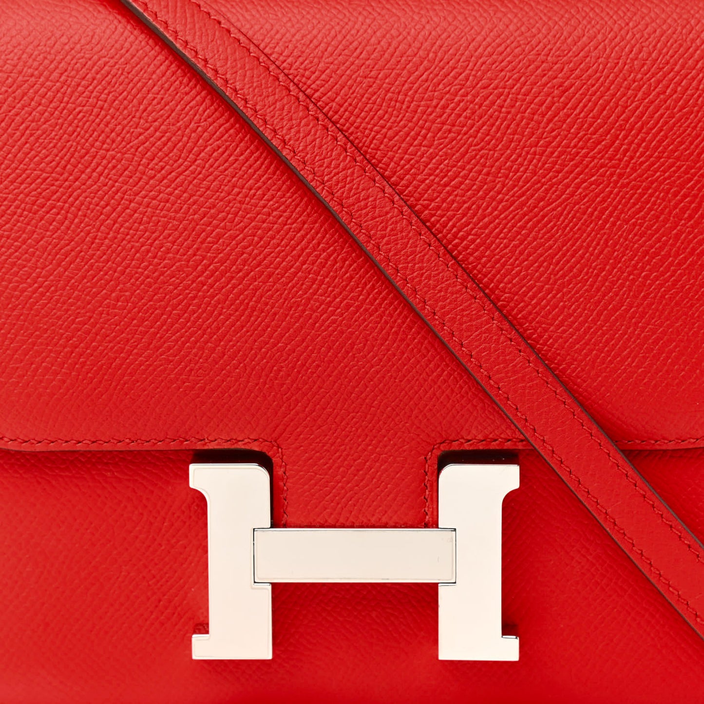 Epsom Constance 18 Rouge de Coeur