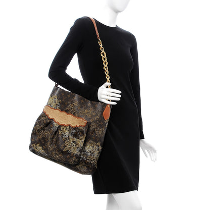 Louis Vuitton Monogram Dentelle Fersen Gold 2 of 7