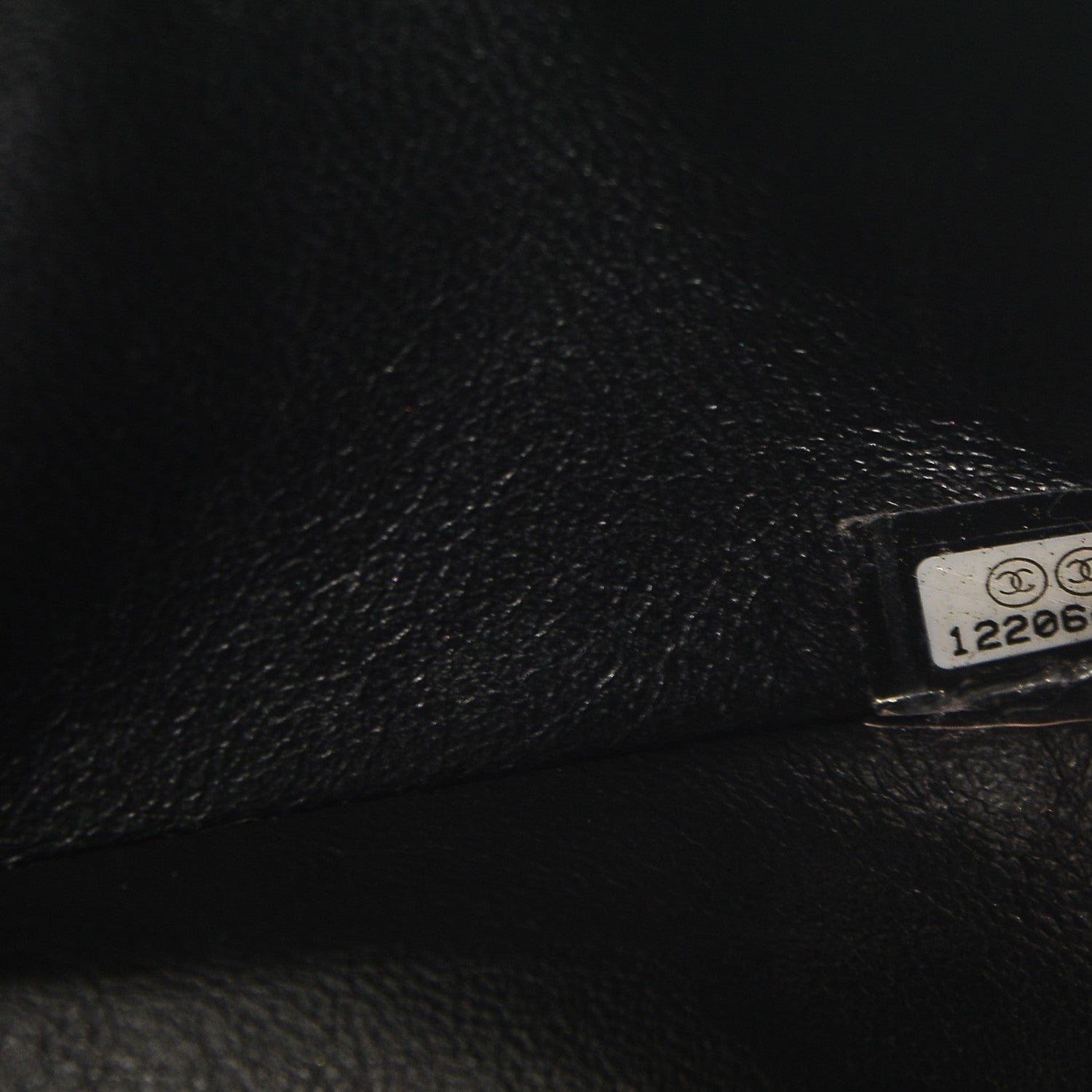 Chanel Caviar East West Flap Black 7 of 7