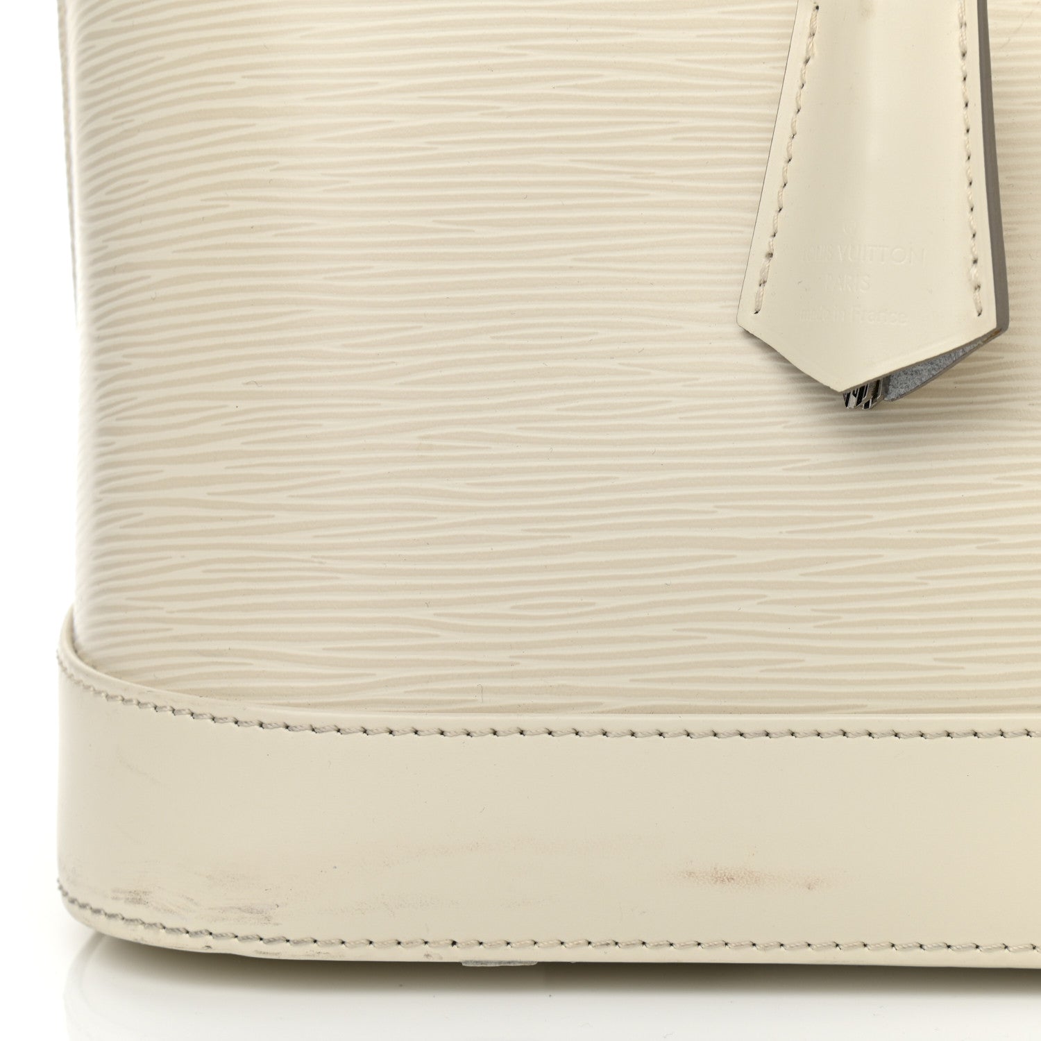 Louis Vuitton Epi Alma GM Ivory 13 of 17