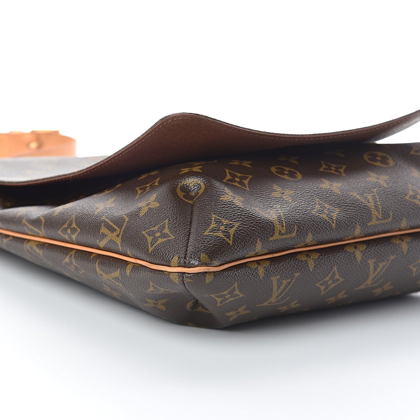 Monogram Musette GM