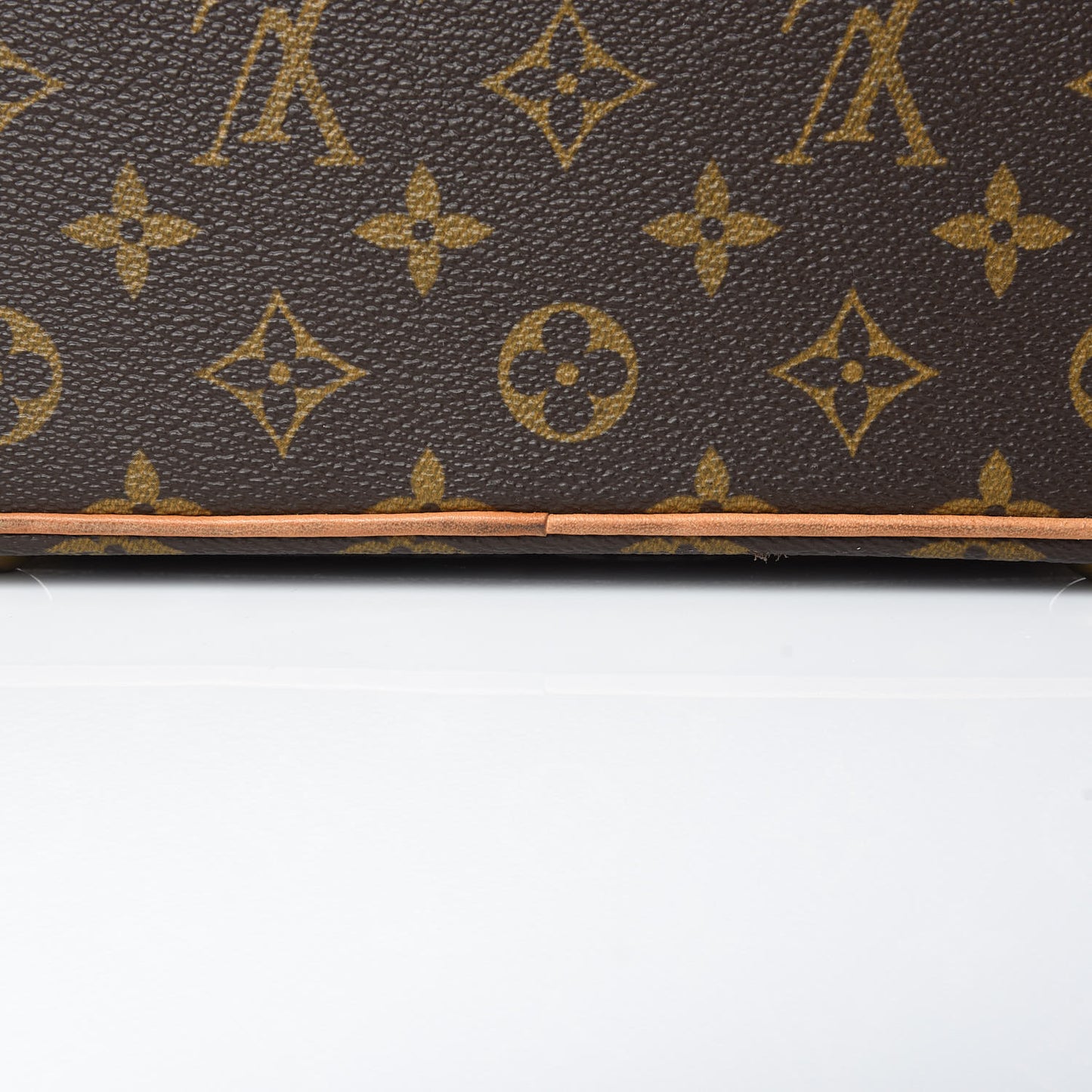 Monogram Boite Chapeaux Hat Box 40