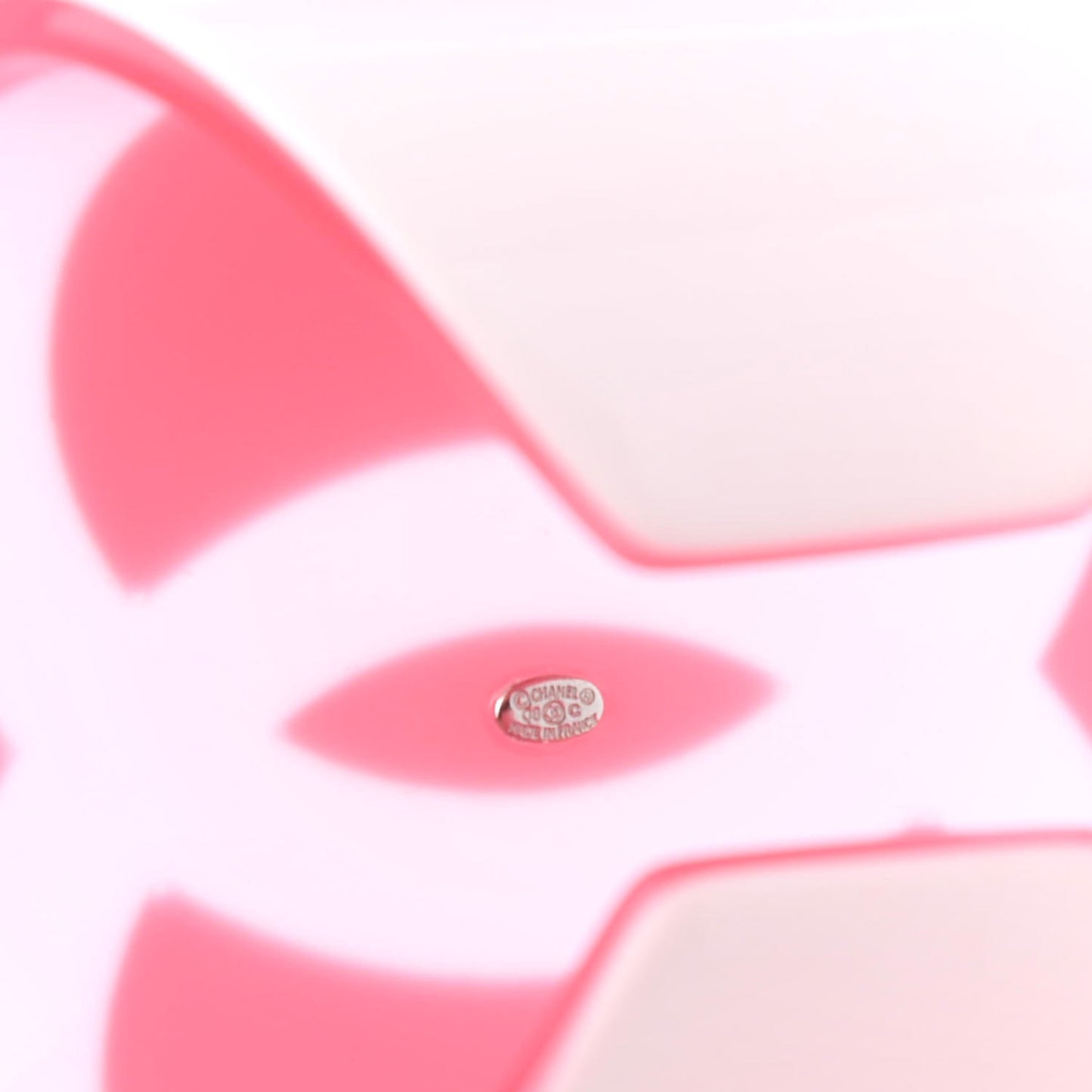 Resin CC Wide Cuff White Pink
