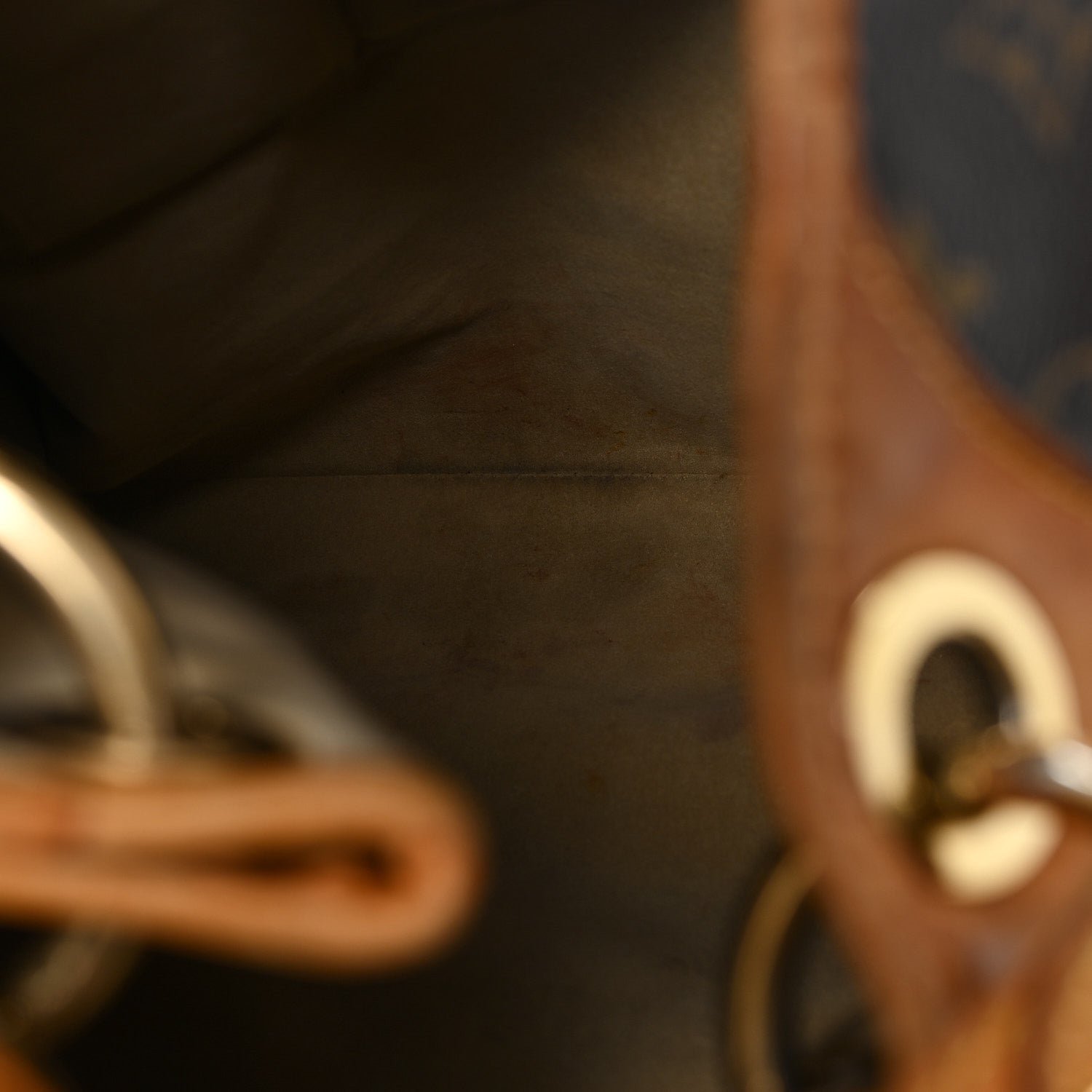 Louis Vuitton Monogram Galliera GM 10 of 10