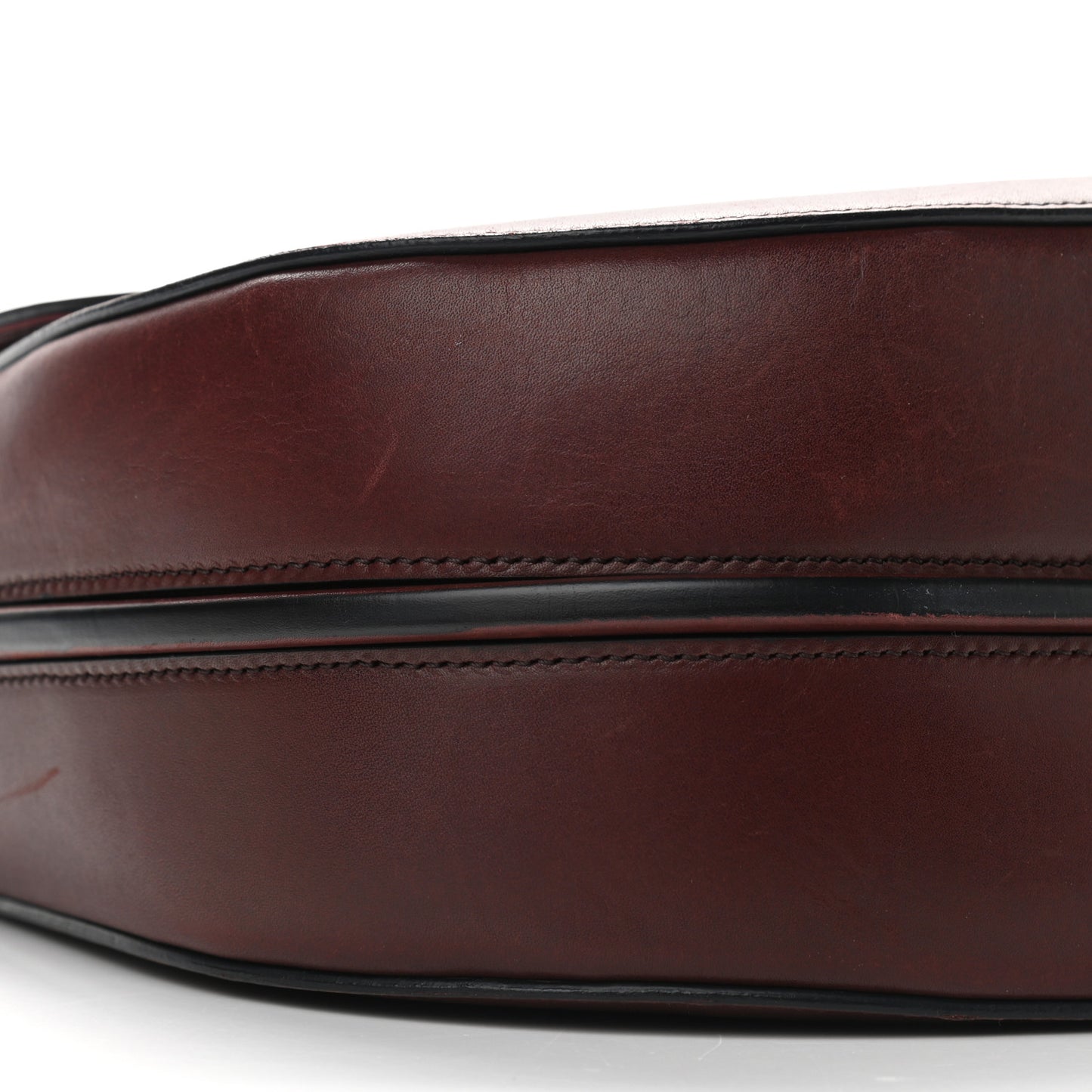 Natural Calfskin Medium Trotteur Burgundy