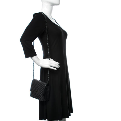 Chanel Aged Calfskin Chevron Quilted Reissue 2.55 Square Wallet On Chain WOC So Black 3 of 11