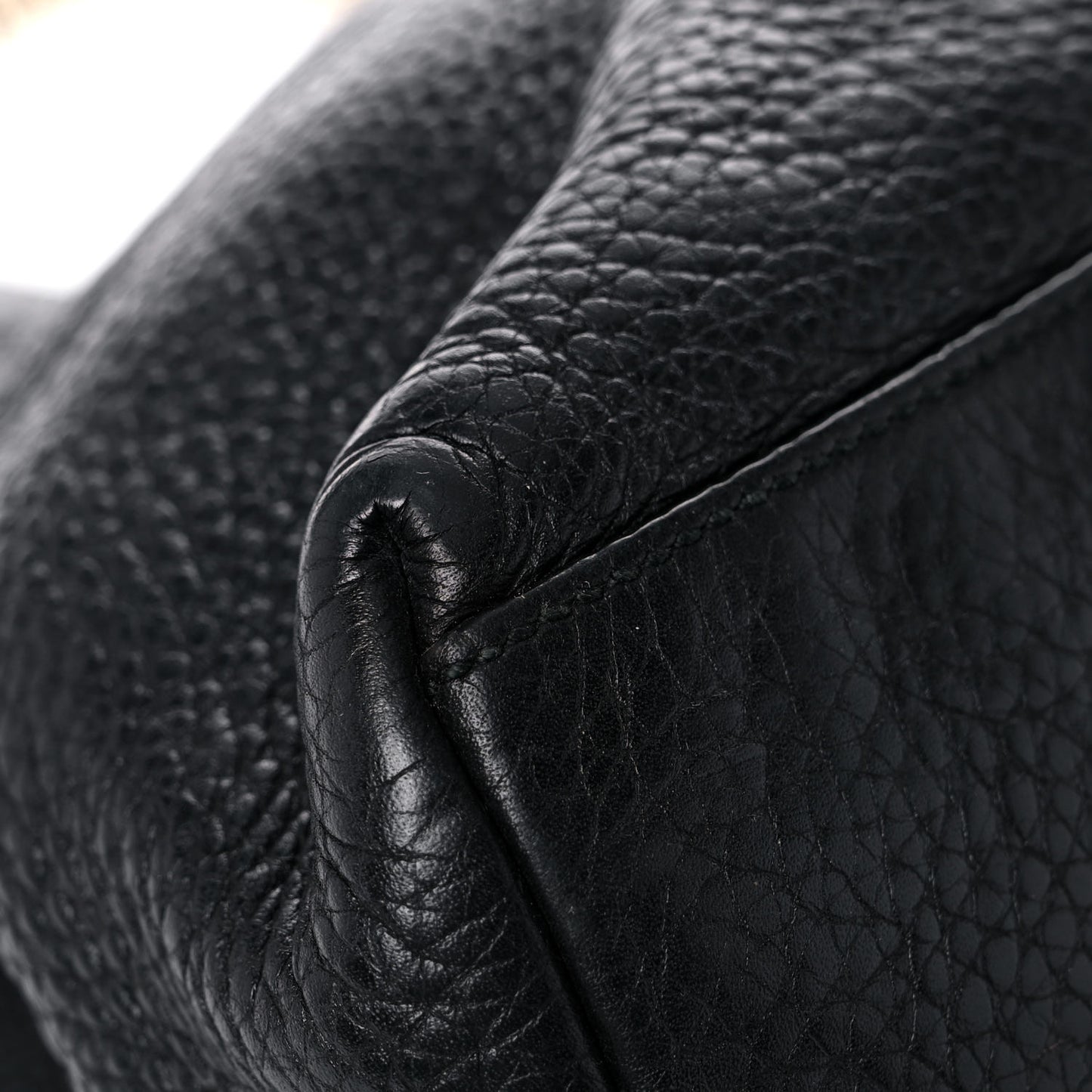 Pebbled Calfskin Medium Soho Chain Shoulder Bag Black