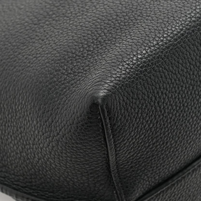 The Row Grained Calfskin Wander Bag Black 13 of 13