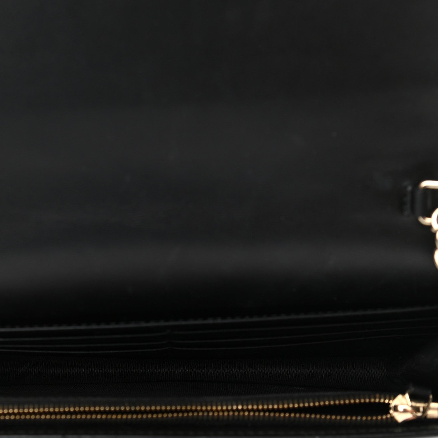 Gucci Guccissima Signature Bowy Chain Wallet Black 5 of 9