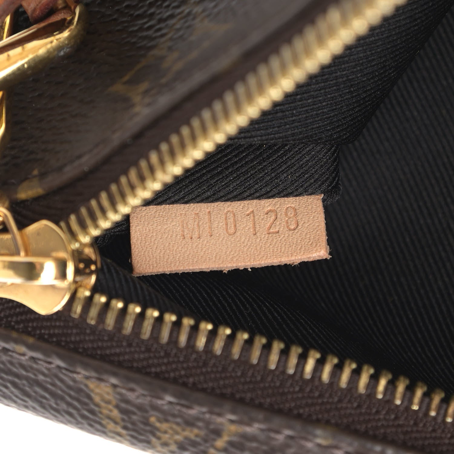 Louis Vuitton Monogram Bumbag 6 of 14