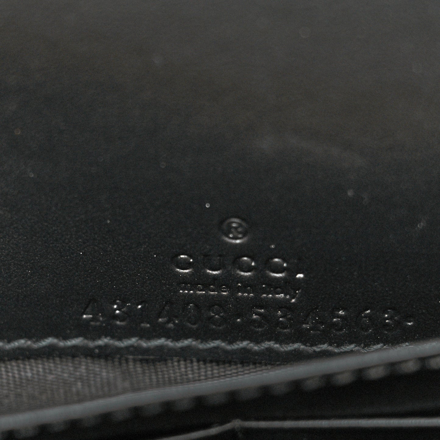 Guccissima Signature Bowy Chain Wallet Black
