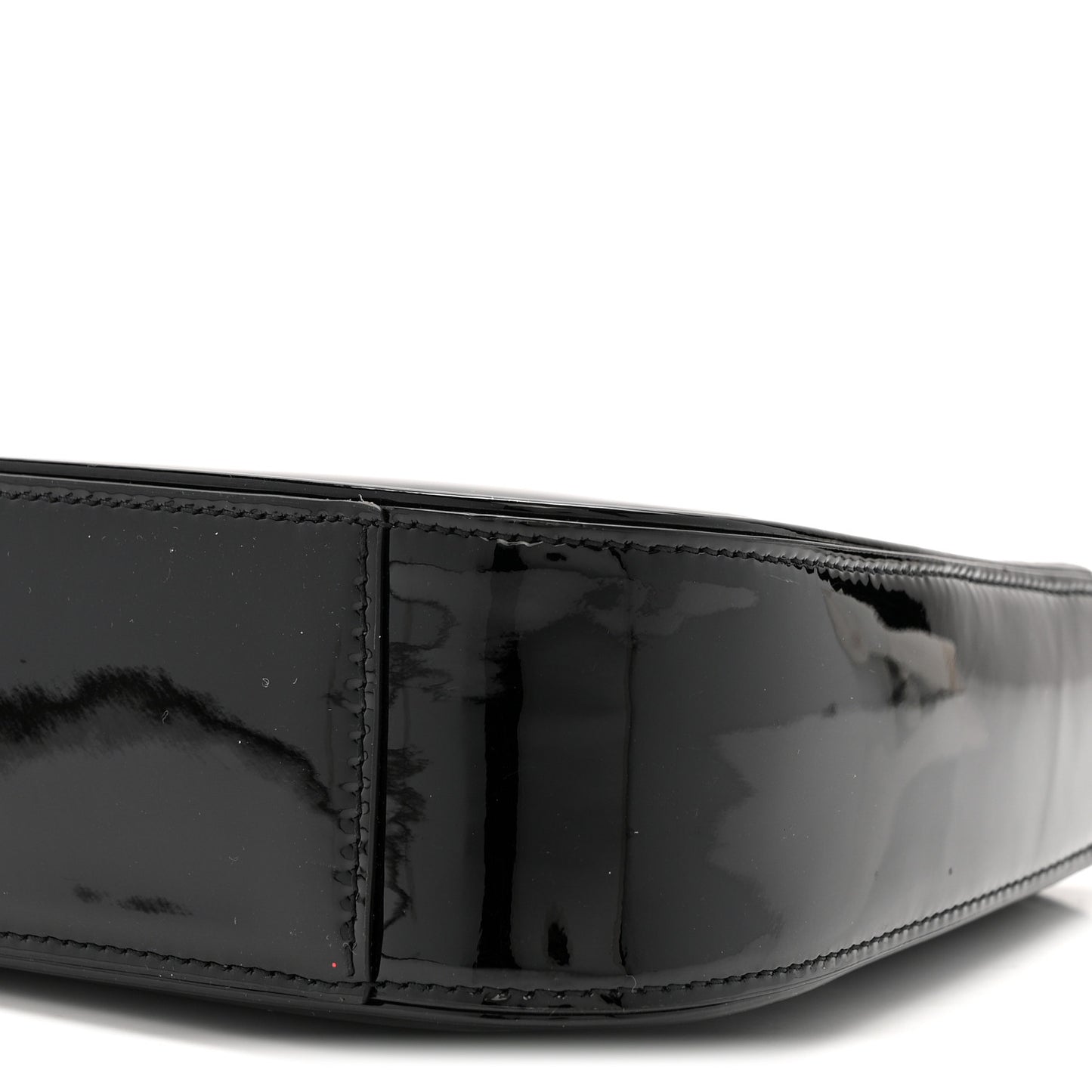 Patent Le 5 A 7 Hobo Black