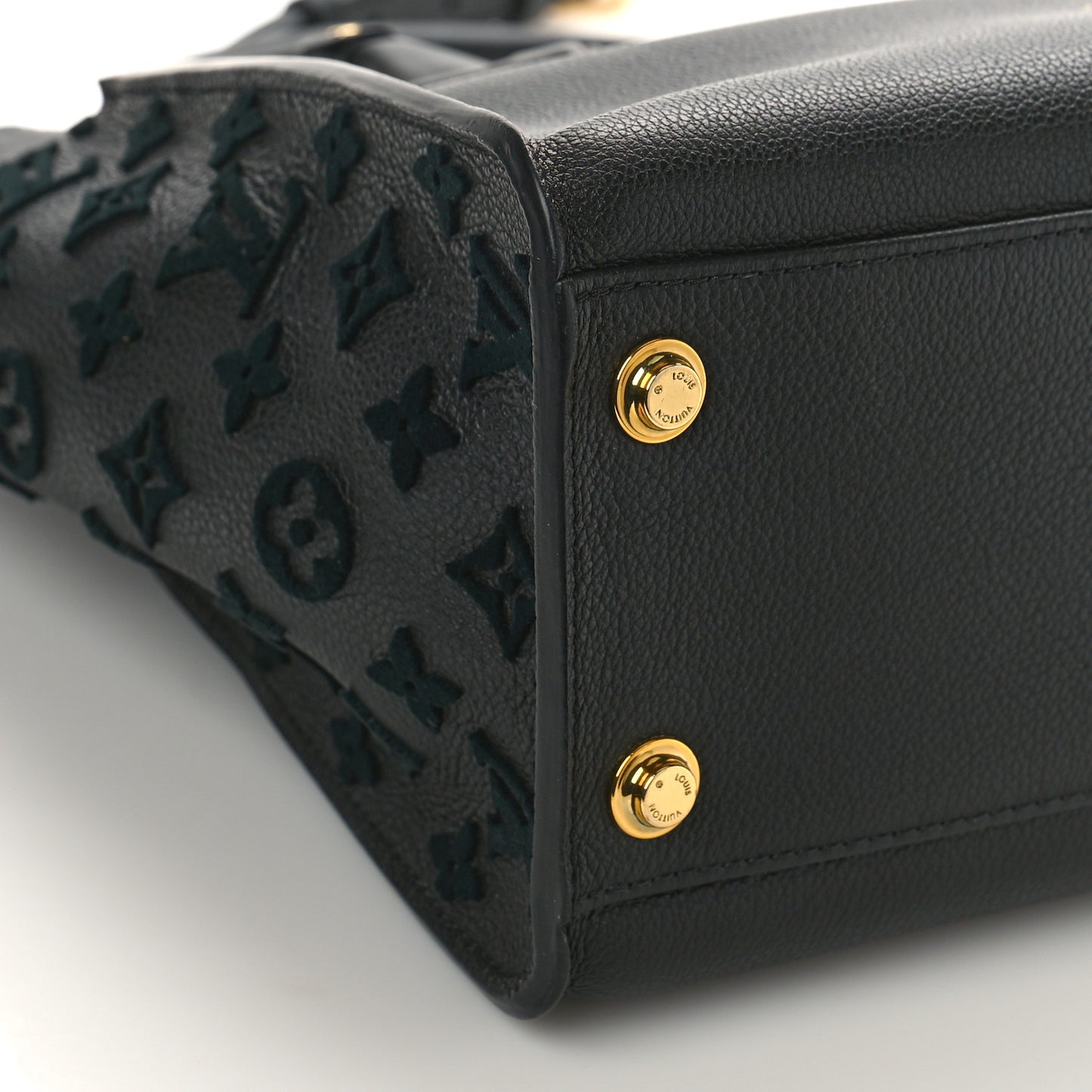 Calfskin Monogram Tufting On My Side Black