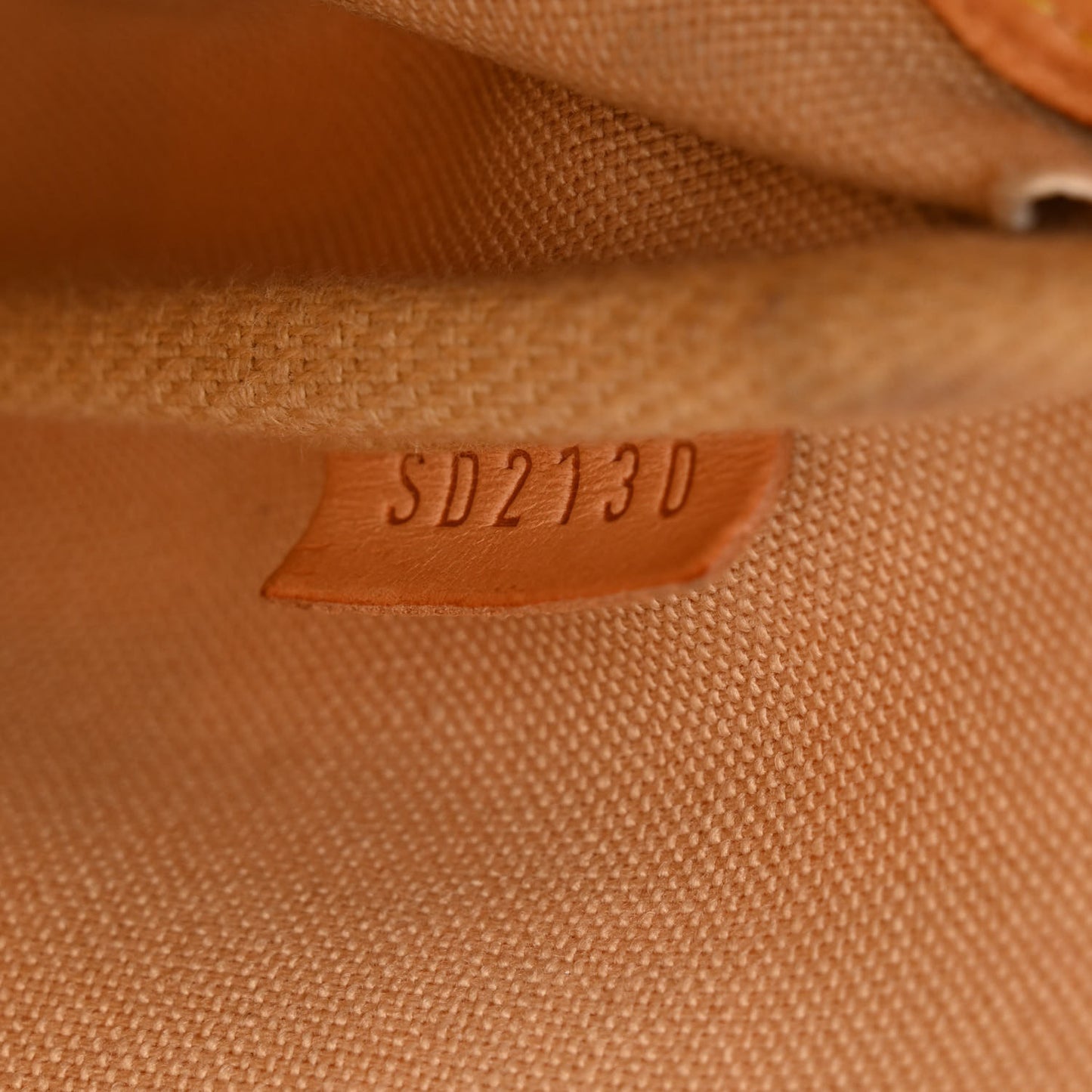 Damier Azur Eva Clutch