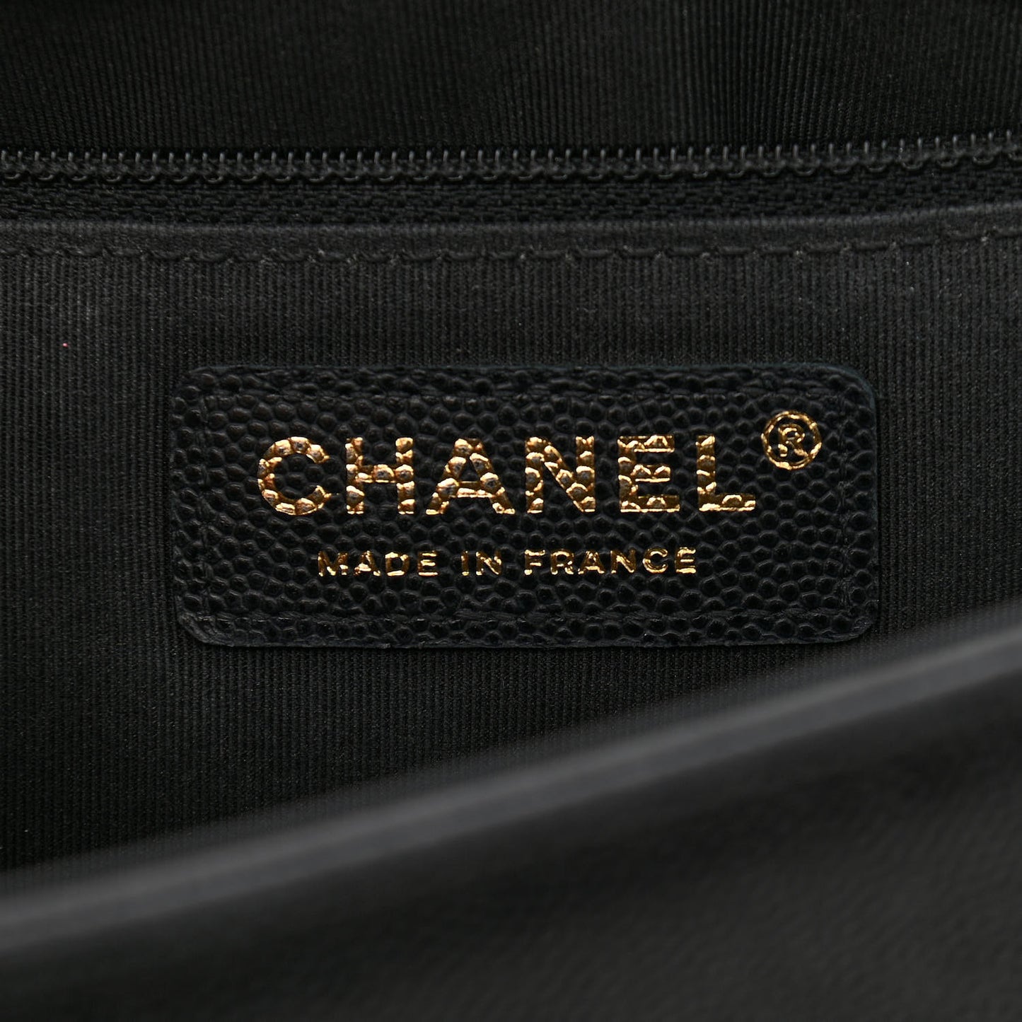 Caviar Quilted New Medium Boy Flap Black