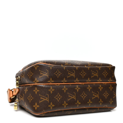 Louis Vuitton Monogram Reporter PM 4 of 12