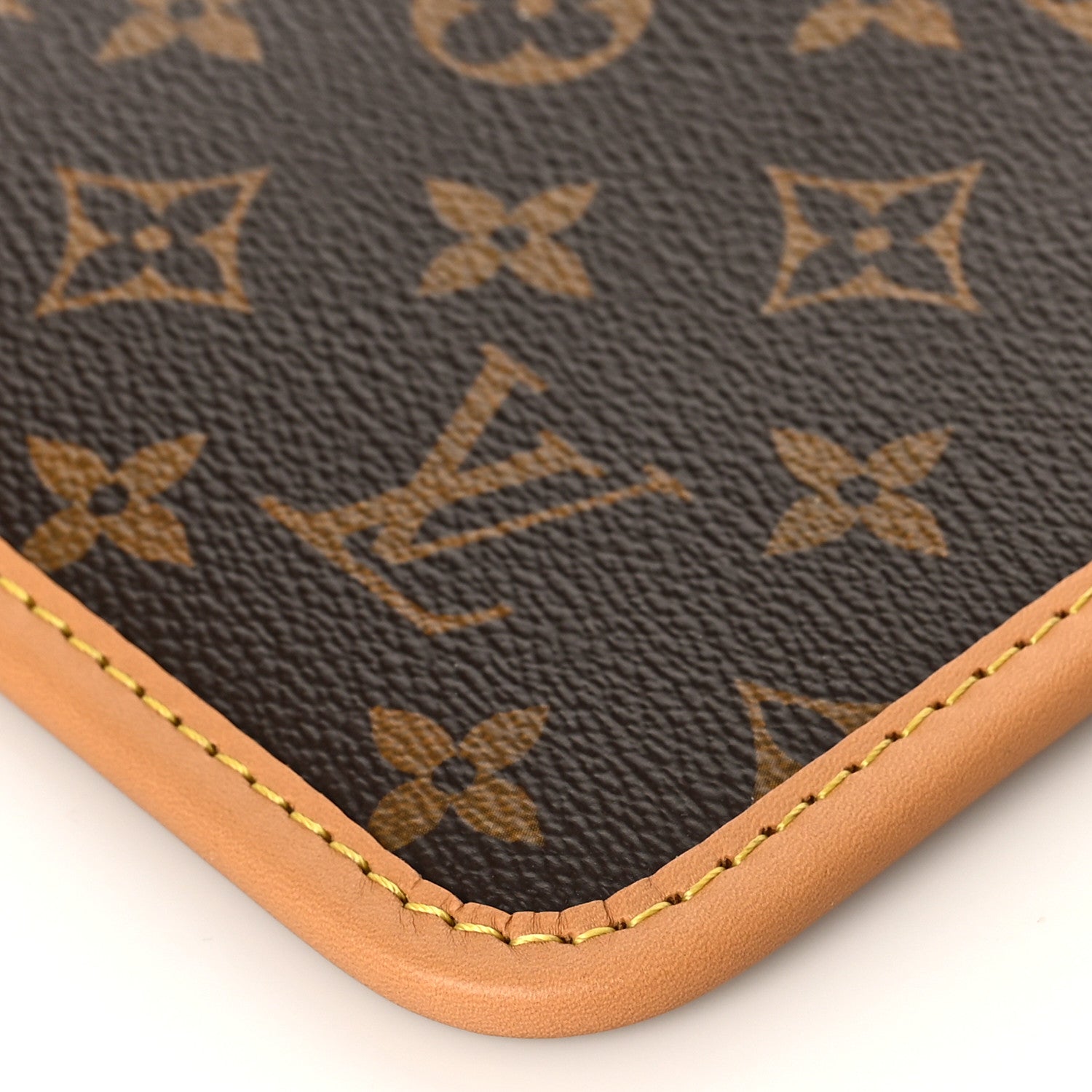 Louis Vuitton Monogram CarryAll MM Pochette 8 of 8