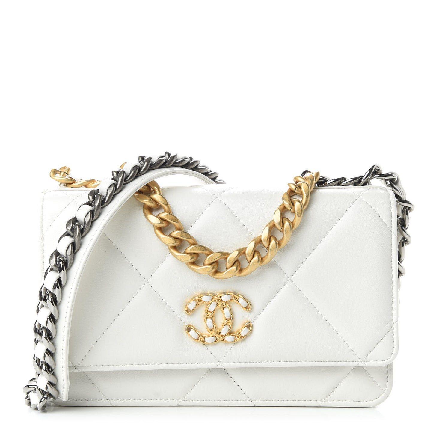 Shiny Goatskin Quilted 19 Wallet On Chain WOC White