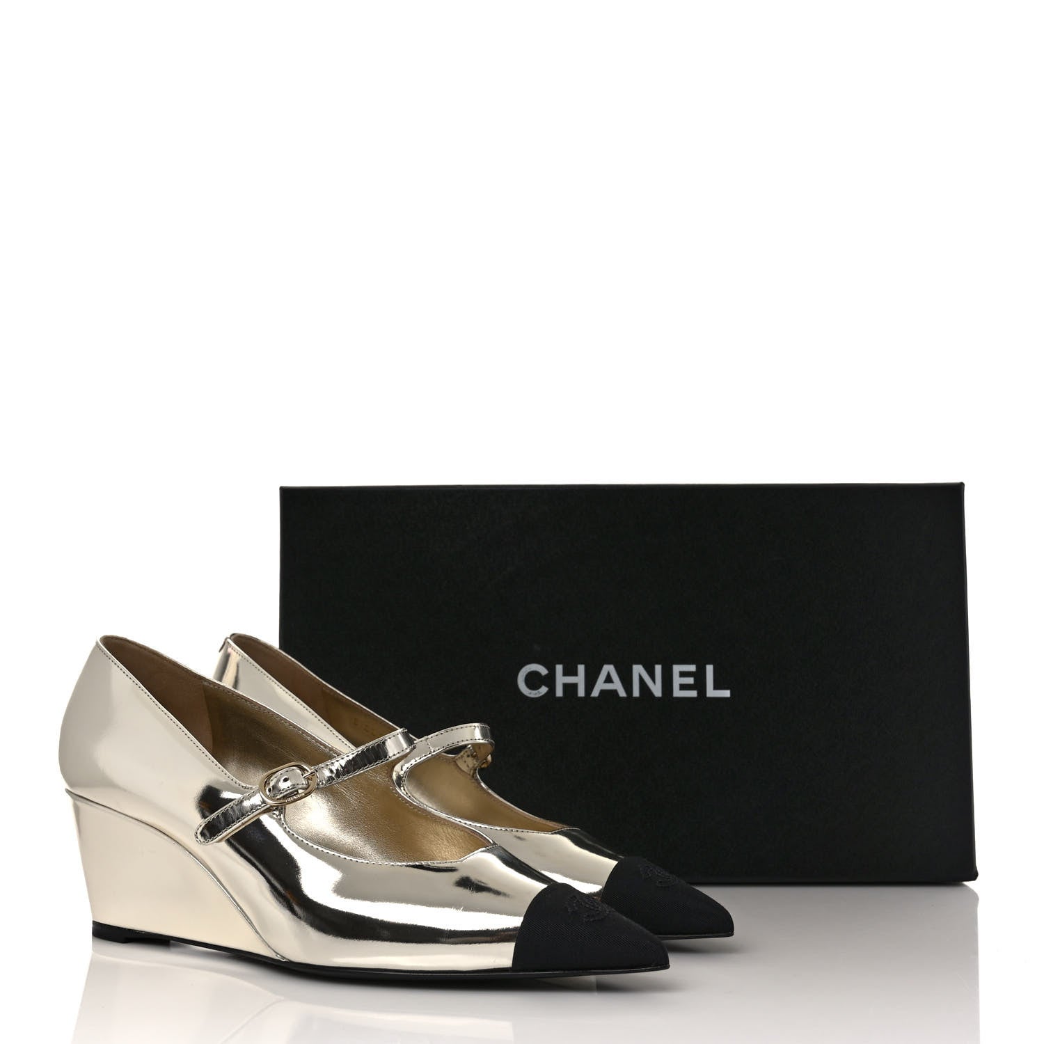 Chanel Laminated Calfskin Grosgrain Cap Toe CC Pointed Toe Wedge Pumps 37.5 Gold Black 8 of 8