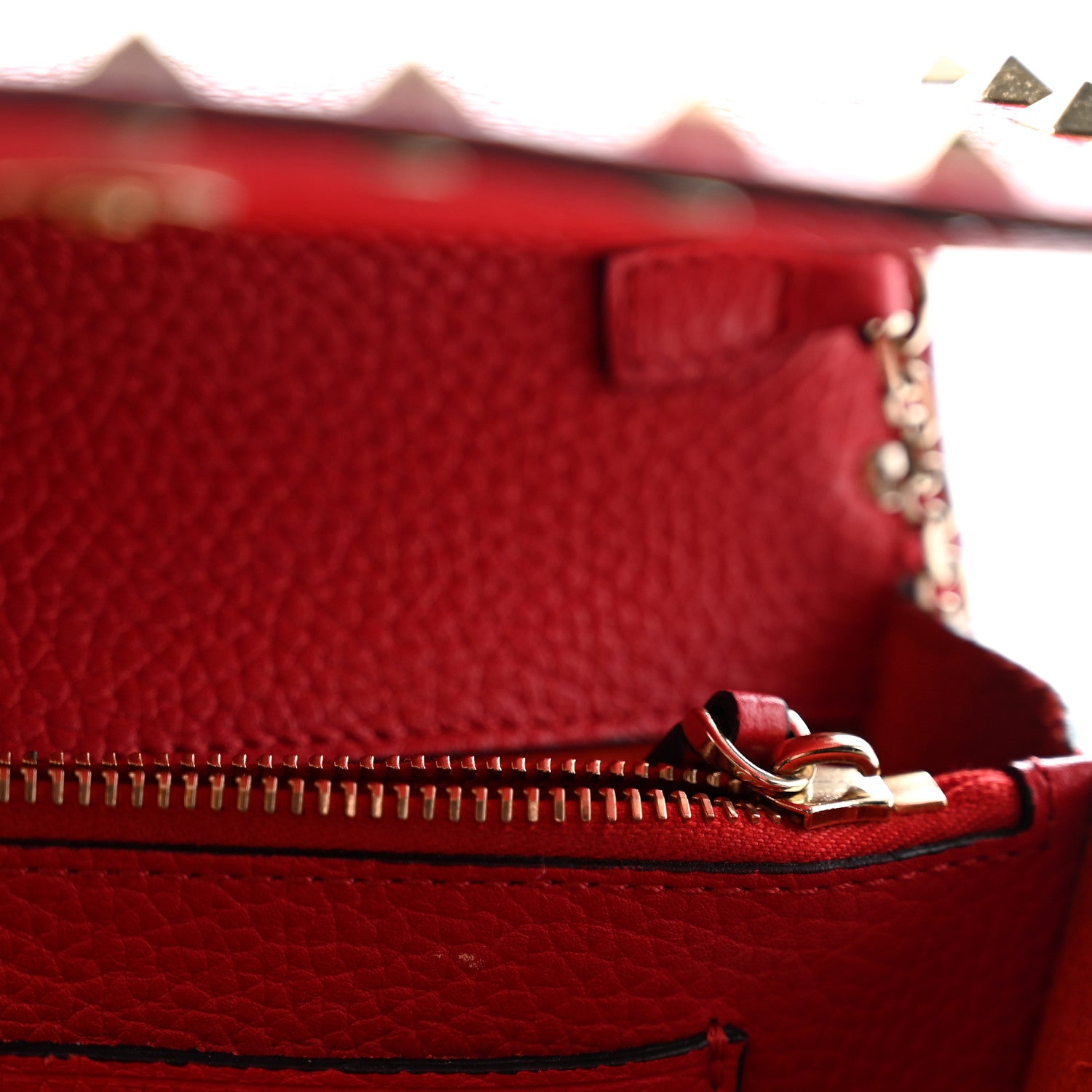 Valentino Garavani Pebbled Calfskin Rockstud Wallet on Chain Rouge Pur 10 of 12