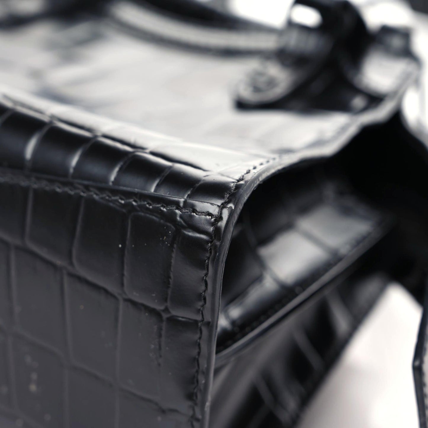 Semi Shiny Calfskin Crocodile Embossed Neo Classic Black Hardware Mini City Black