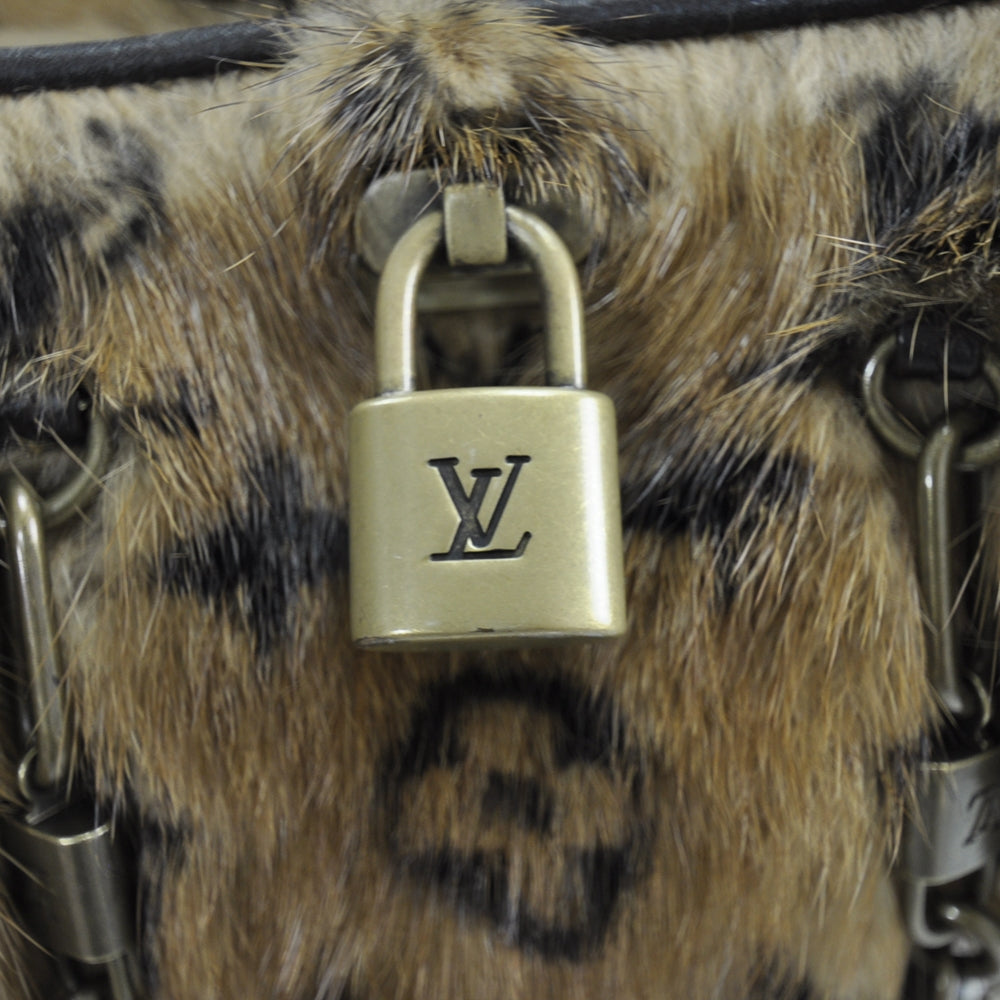 Louis Vuitton Mink Papillon Pochette 8 of 10
