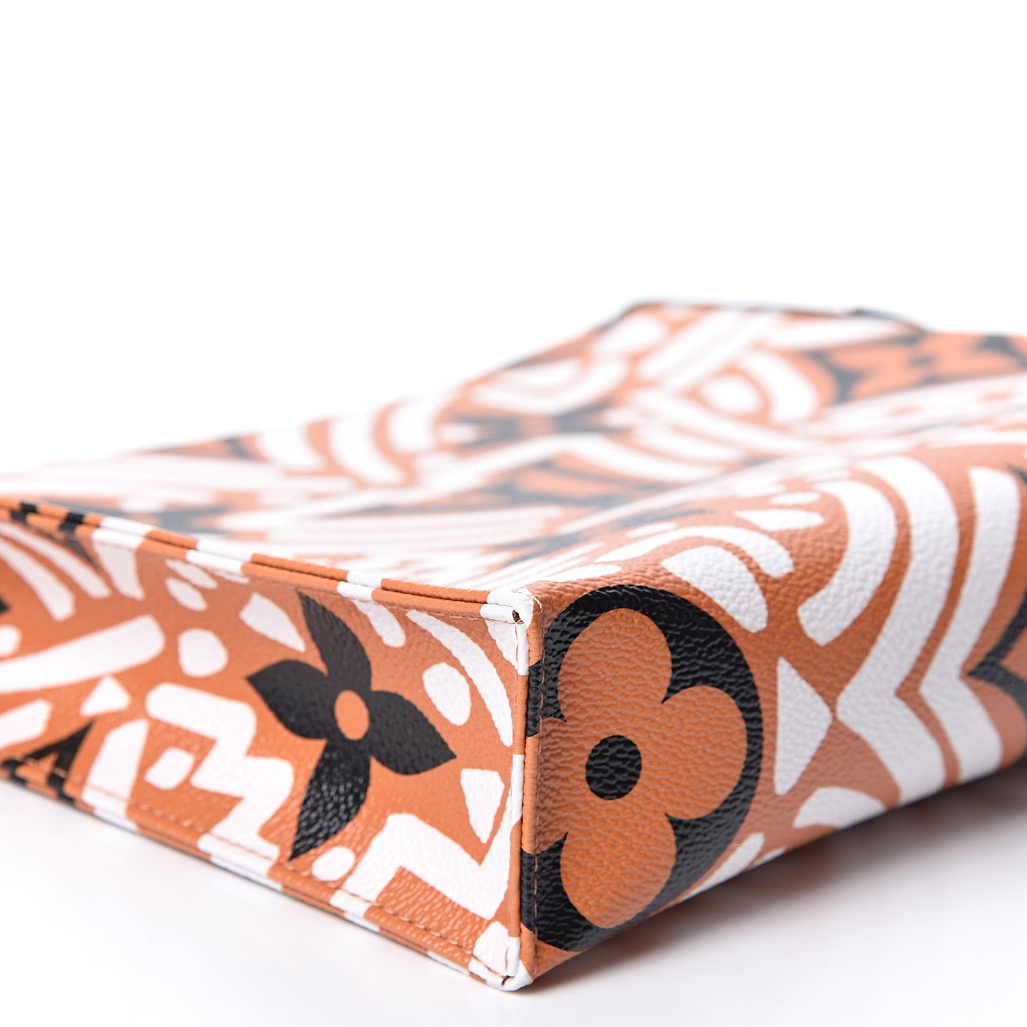 Monogram Giant Crafty Pochette Toiletry 26 Creme Caramel