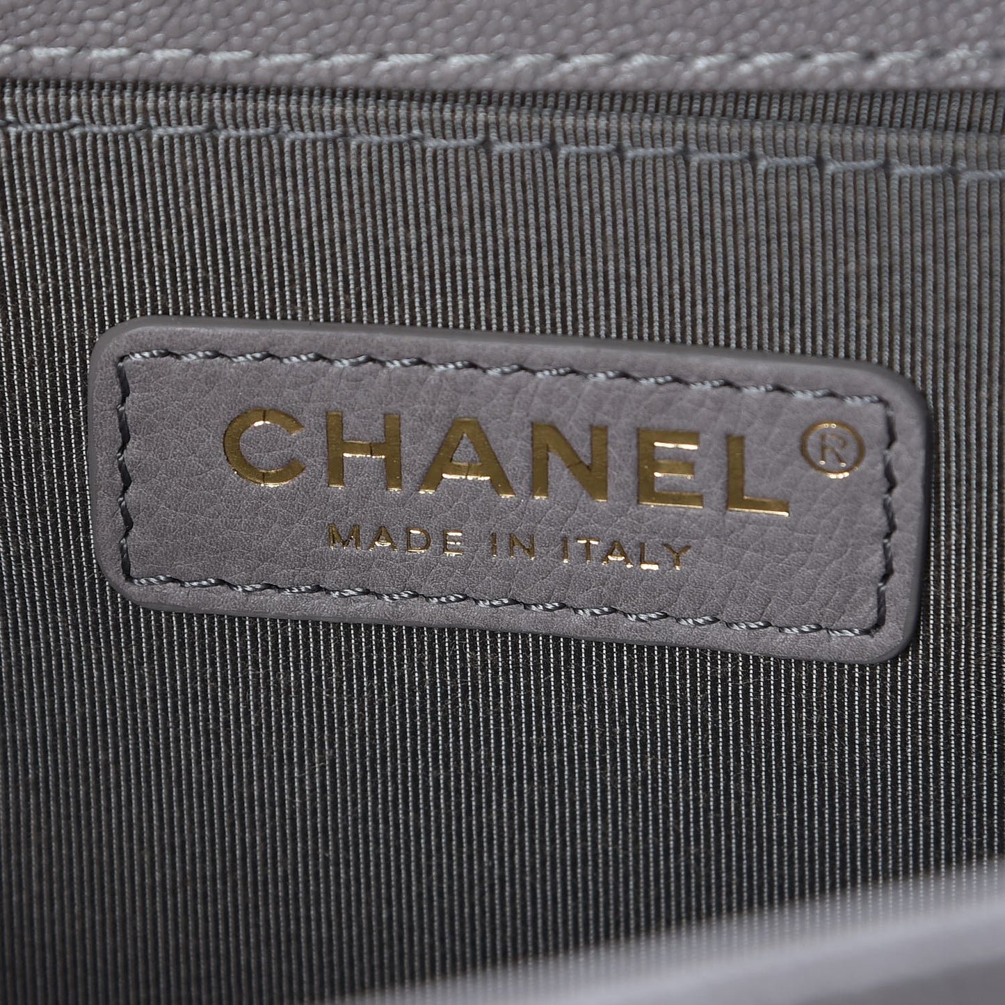 Caviar Quilted Medium Boy Flap Grey