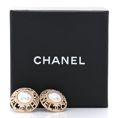 Chanel Pearl CC Round Rope Logo Earrings Gold 13 of 14