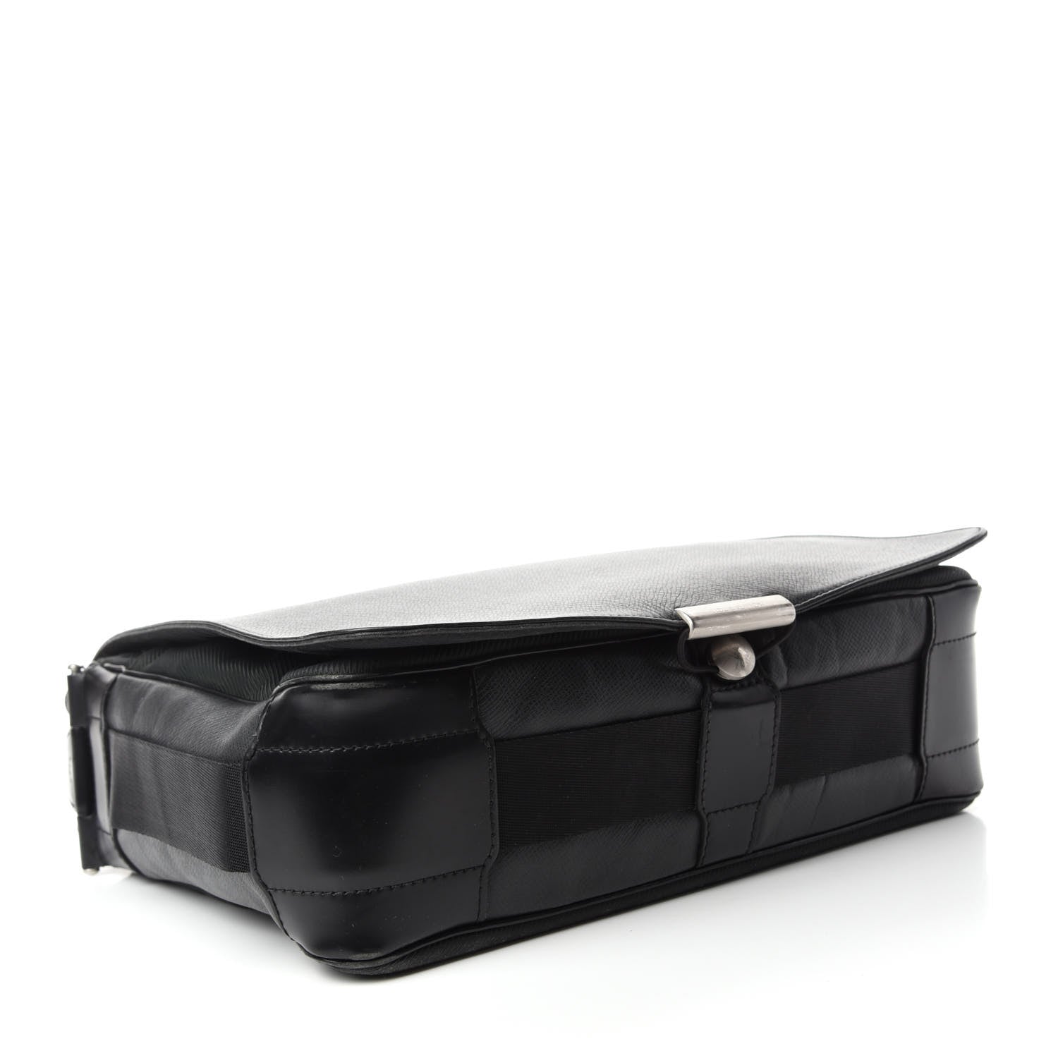 Louis Vuitton Taiga Viktor Messenger Bag Ardoise 4 of 10