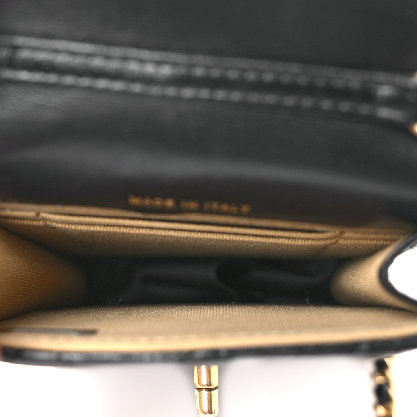 Lambskin Quilted Pearl Crush Phone Holder With Chain Black
