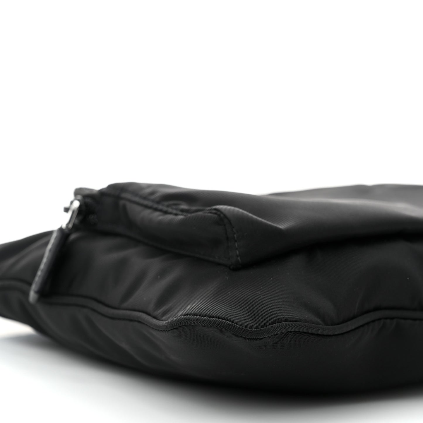 Tessuto Nylon Saffiano Flat Messenger Bag Black