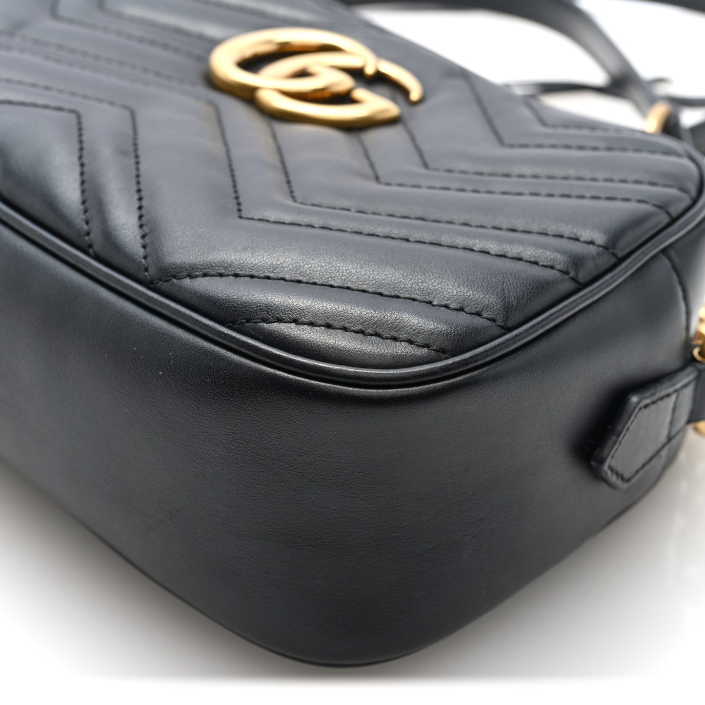 Calfskin Matelasse Small GG Marmont Chain Shoulder Bag Black