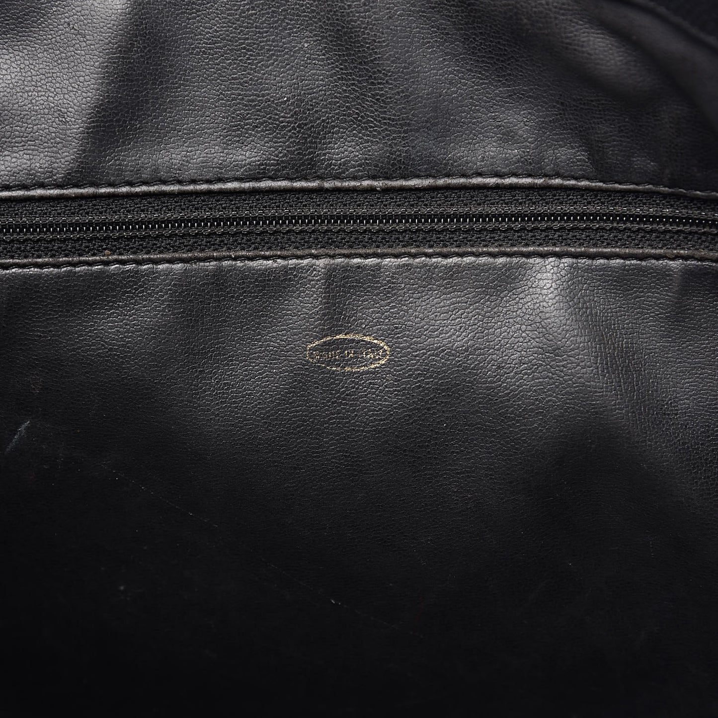 Caviar CC Shoulder Bag Black