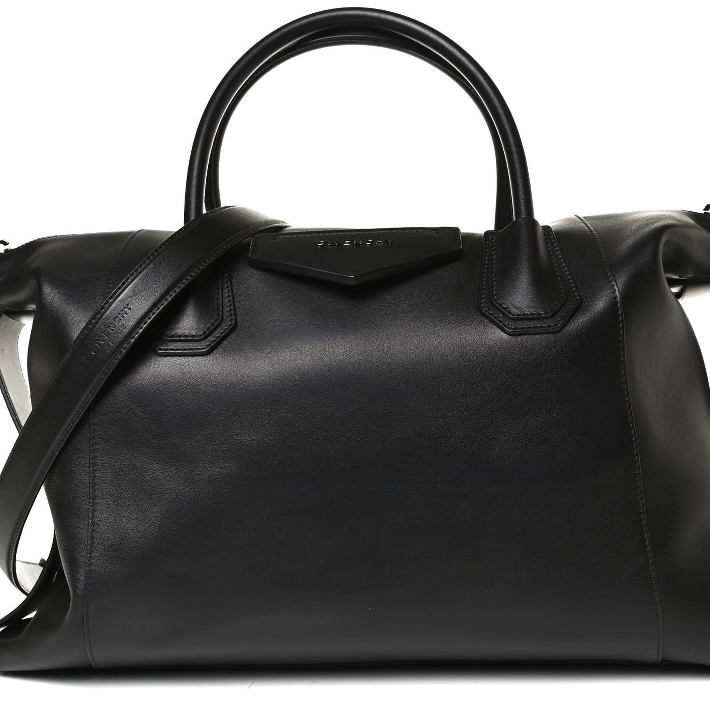 Smooth Calfskin Soft Antigona Black