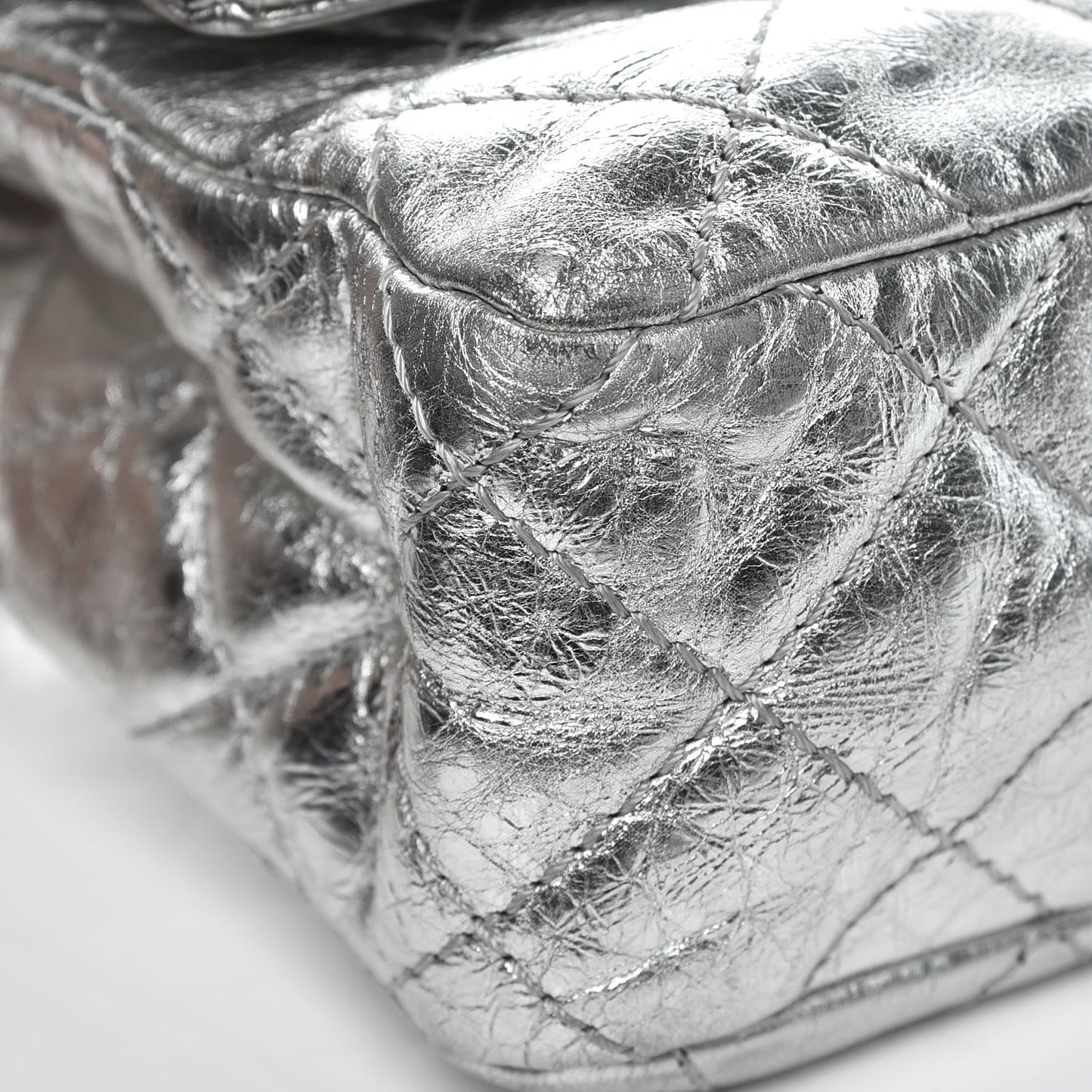 Metallic Aged Calfskin Quilted 2.55 Reissue 226 Flap Silver
