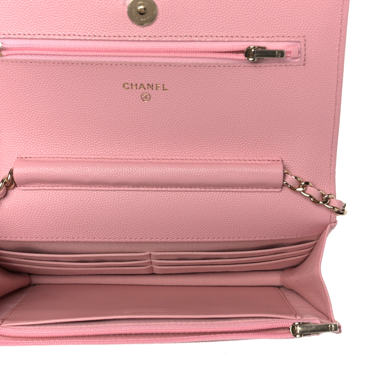 Caviar Quilted Wallet on Chain WOC Light Pink