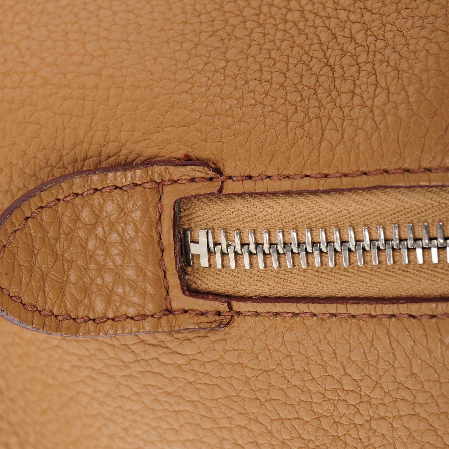 Taurillon Clemence Victoria II 35 Tabac Camel