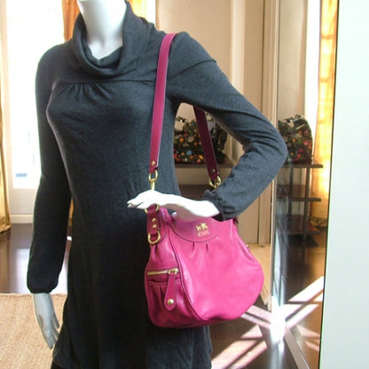 FASHIONPHILE COACHLeatherMadisonShoulderBagFuchsia 2 of 12