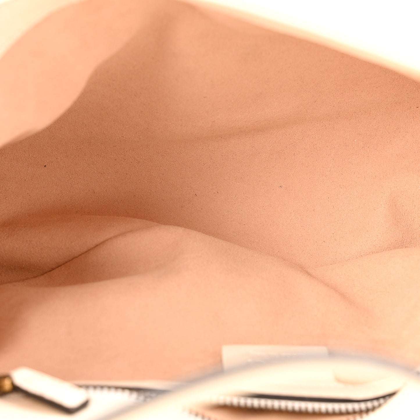 Calfskin Matelasse Small GG Marmont Shoulder Bag White