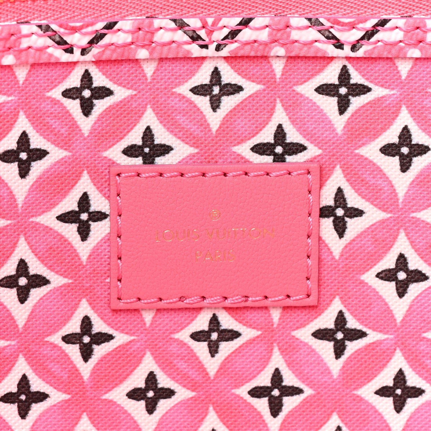 Louis Vuitton Monogram Giant By The Pool 2.0 Neverfull MM Rose 8 of 10
