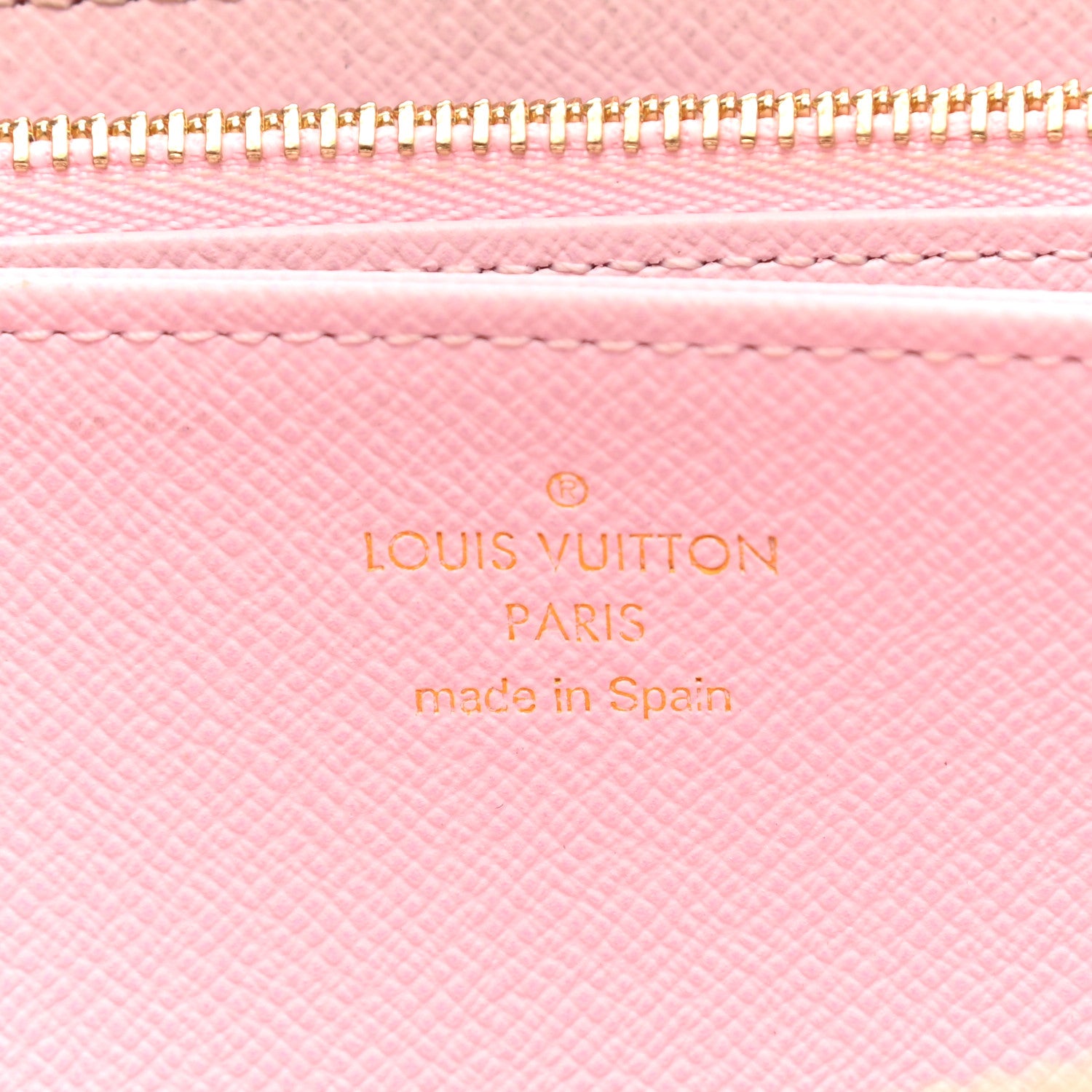 Louis Vuitton Monogram Giant By The Pool Zippy Wallet Light Pink 6 of 13