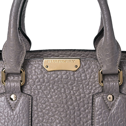 Burberry Signature Grain Medium Clifton Bag Grey 6 of 9