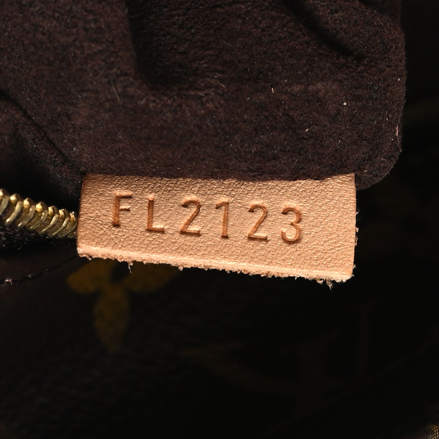 Monogram Metis