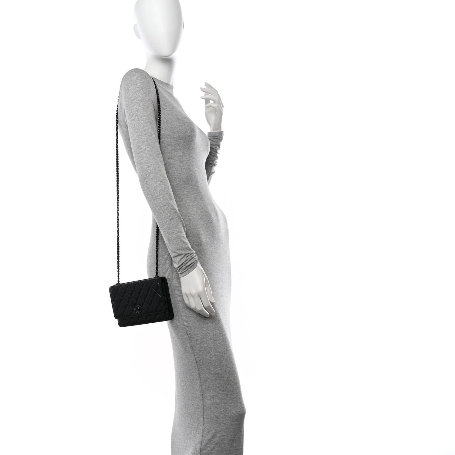 Chanel Lambskin Quilted Trendy CC Wallet On Chain WOC So Black 2 of 12