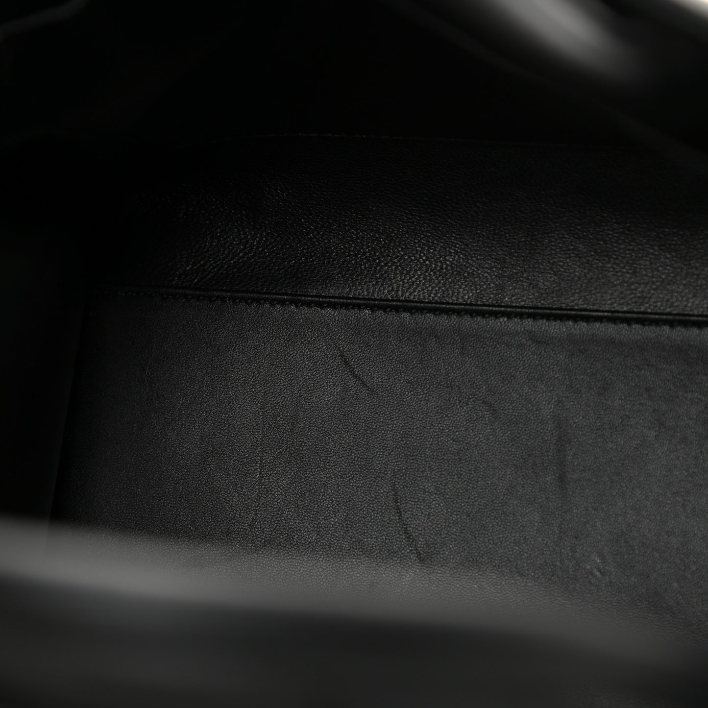 Grained Calfskin Medium Diorever Flap Black