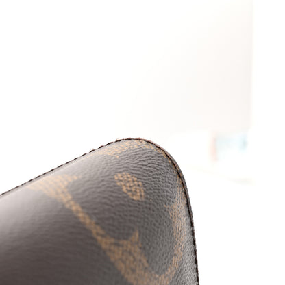 Louis Vuitton Reverse Monogram Giant Onthego MM 12 of 16
