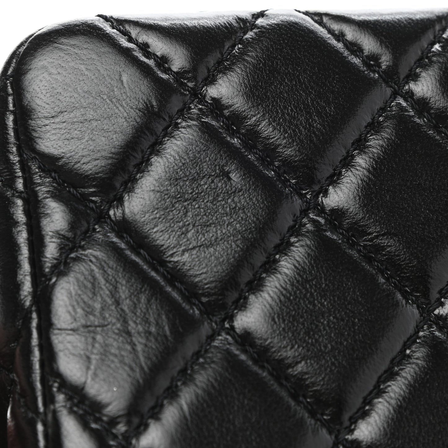 Shiny Lambskin Quilted Small Montcoco Flap Black